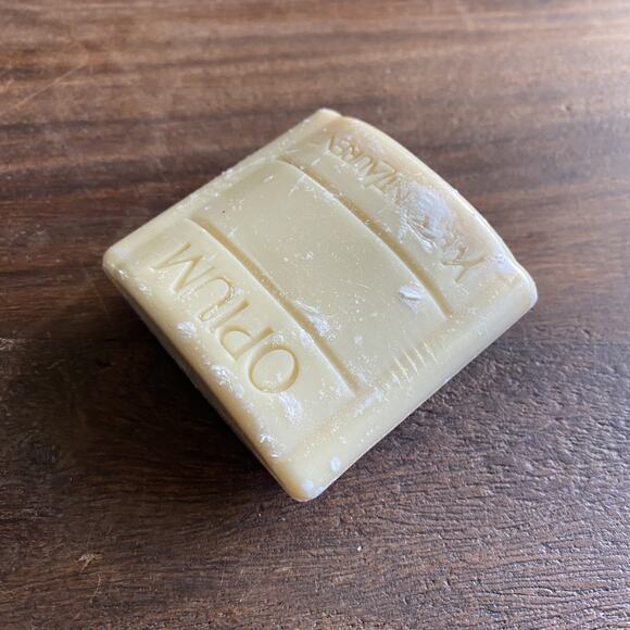 Vintage Yves Saint Laurent YSL Opium Perfumed Bath Soap 1.9 oz Travel Size New - Picture 3 of 3